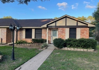 2100 Austin Street - Photo 1