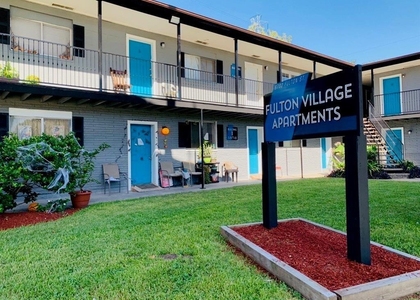 6702 Fulton St - Photo 1