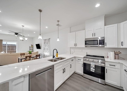 4011 King Street - Photo 1