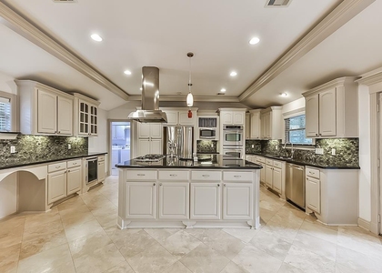 5238 Ariel Street - Photo 1