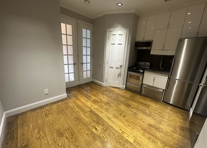 W 103rd St and Manhattan Ave - Photo 1