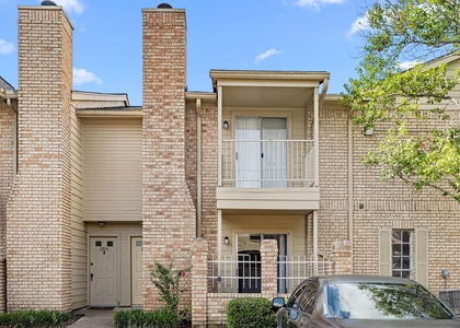 1515 Sandy Springs Road - Photo 1