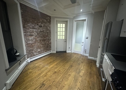 W 103rd St and Manhattan Ave - Photo 1