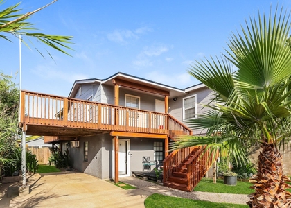 2219 72nd Street - Photo 1