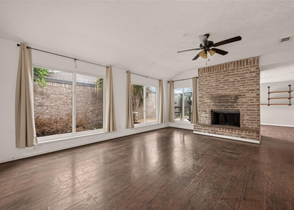 10318 Buffalo Bend Drive - Photo 1