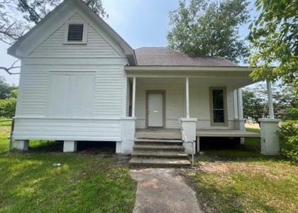 1211 W Park Avenue - Photo 1