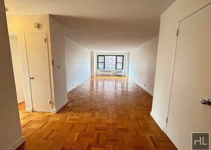Fourth Ave - Photo 1