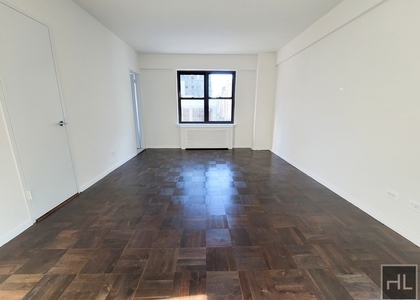 East 57 Street - Photo 1