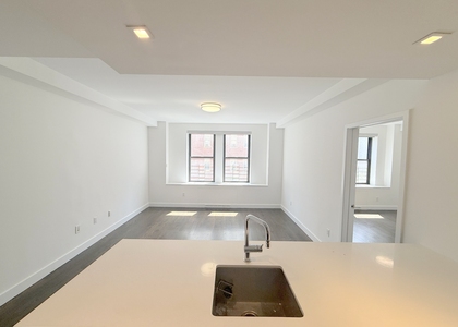 West End Avenue - Photo 1