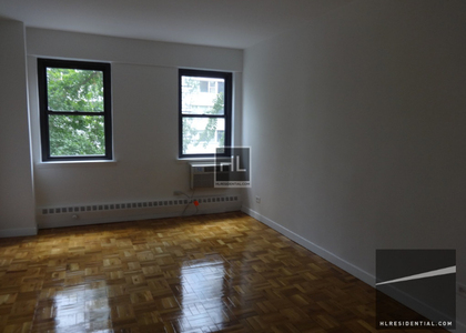 East 69 Street - Photo 1