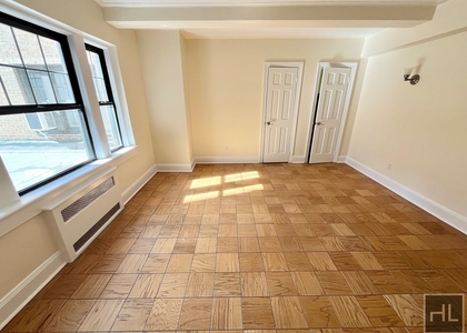 Christopher Street - Photo 1