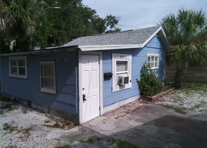 2609 4th Street S - Photo 1