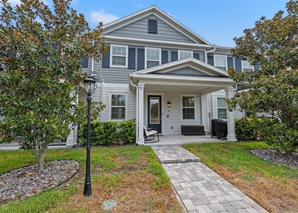 6615 S Manhattan Avenue - Photo 1