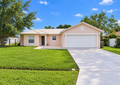 663 Heraldo Court - Photo 1