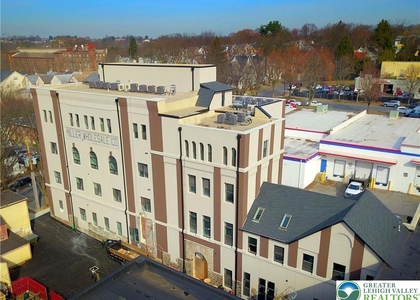 810 Monocacy Street - Photo 1