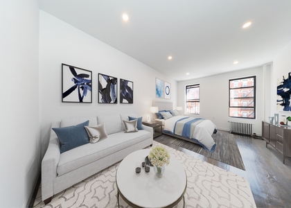 703 ninth avenue - Photo 1
