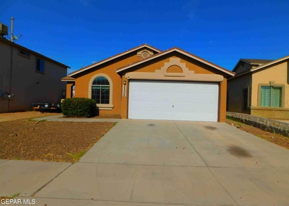 2508 Sparrow Point Street - Photo 1