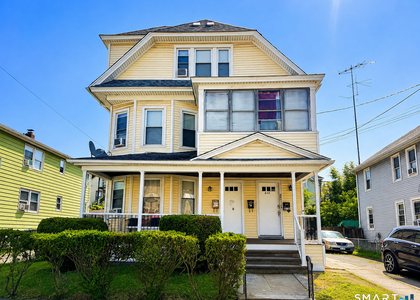 614 Bishop Avenue - Photo 1