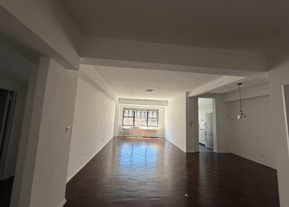 157 East 57th Street - Photo 1
