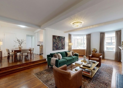 Fifth Avenue at W 9th street - Photo 1
