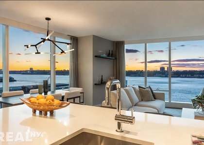 West 61st Street - Photo 1