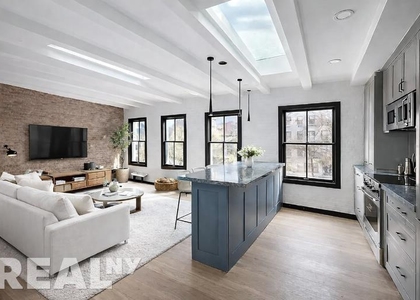 Hudson St - Photo 1