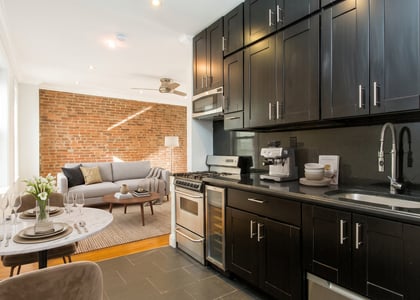 334 East 100th Street #5A - Photo 1