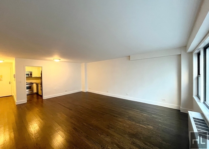 East 63 Street - Photo 1
