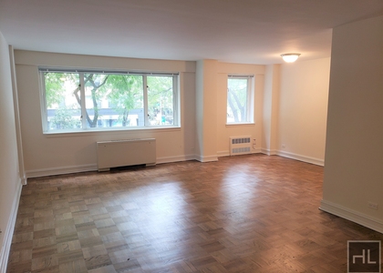 East 71st Street - Photo 1