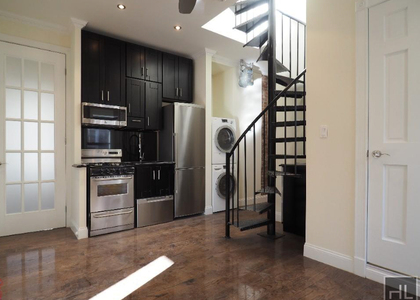 East 106 Street - Photo 1