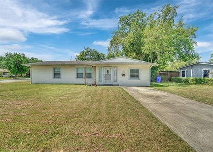 2682 Wasina Drive - Photo 1