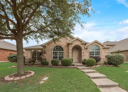 1077 Hampton Bay Drive - Photo 1