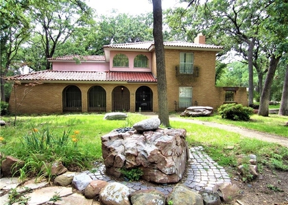 1815 Greenwood Drive - Photo 1