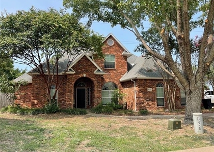 6030 Bentwood Drive - Photo 1