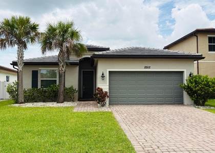 12512 Nw Stanis Lane - Photo 1