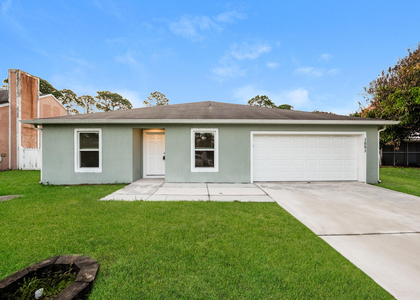 1551 Se Coply Street - Photo 1