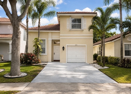 6711 Green Island Circle - Photo 1