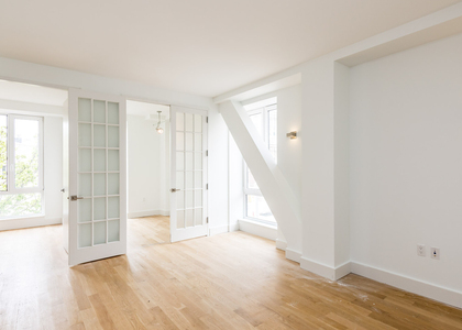 74 Maujer St - Photo 1