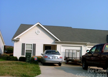 134 Springwood Lane - Photo 1