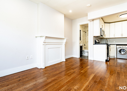 135 Decatur St - Photo 1