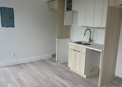 193 Graham Ave - Photo 1