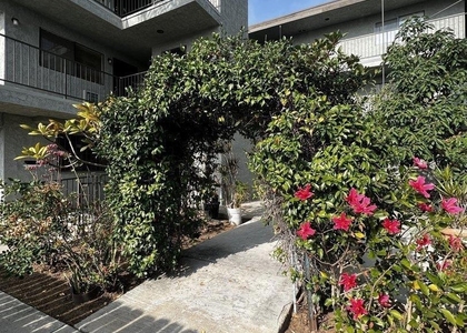 4120 Estrella Ave - Photo 1