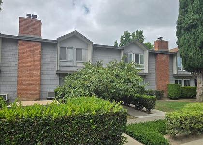 16578 Montego Way - Photo 1