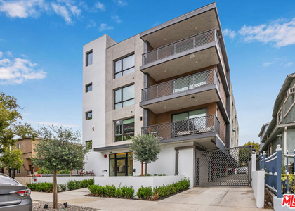 5657 Virginia Avenue - Photo 1