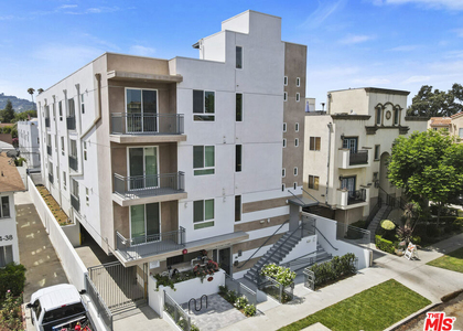 11042 La Maida Street - Photo 1