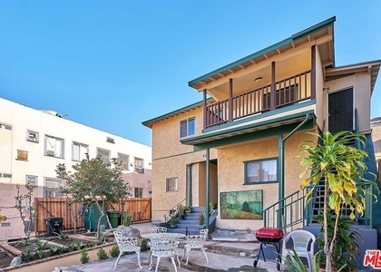 826 S Park View Street - Photo 1