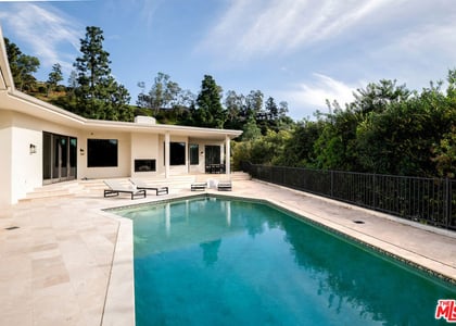 1845 Loma Vista Drive - Photo 1