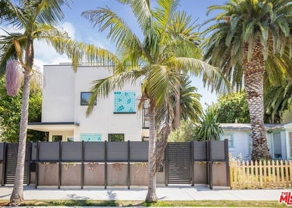 538 Vernon Avenue - Photo 1