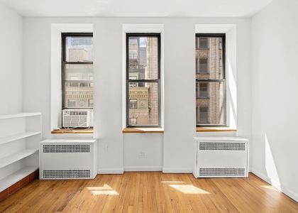 121 Madison Avenue - Photo 1