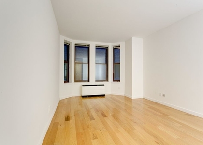 37 Wall Street - Photo 1